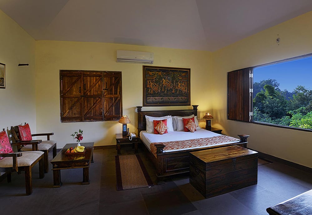Courtyard House Kanha national park
