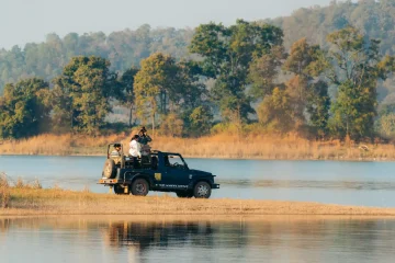 The Important Role of Nature Guides & Vanrakshaks in Conservation