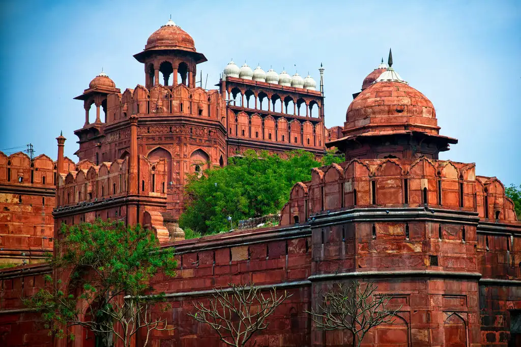 Agra fort tour with expert guide